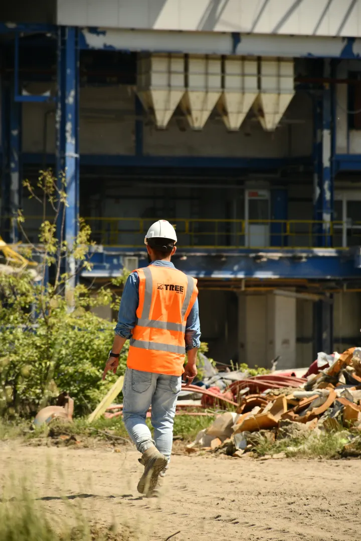 Wyburzenia i roboty ziemne w całej Polsce - Grupa Tree